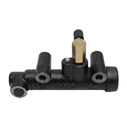 CLUTCH MASTER CYLINDER